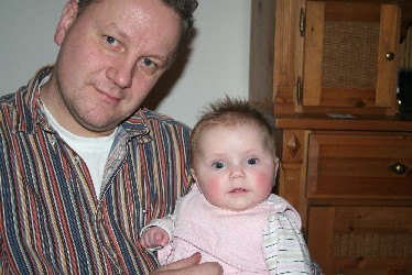 Pien met papa - 4 mnd - febr 08